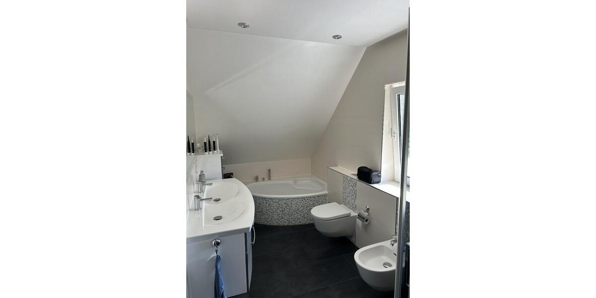 Einfamilienhaus Emmelshausen - 5 Zimmer, 128 m&sup2;, 499.900&euro; | Angebot:24361450