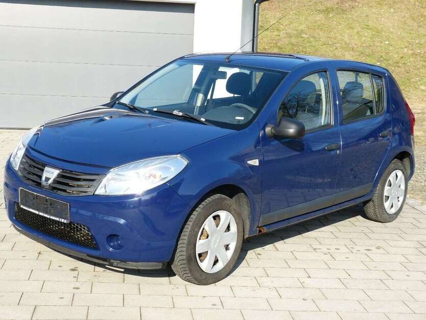 Dacia Sandero 95.229 km 899 € Oberviechtach 92526
