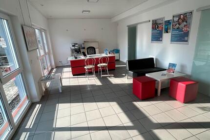 Gewerbeobjekt Hünxe - 750&euro; | Angebot:26035303