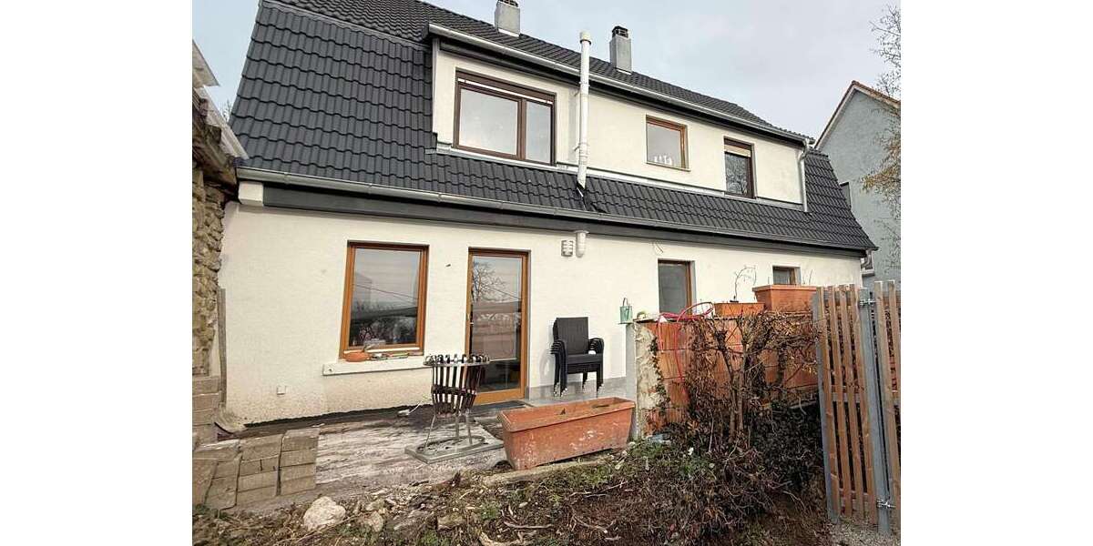 Einfamilienhaus Neuenstein - 7 Zimmer, 199 m&sup2;, 310.000&euro; | Angebot:24037534