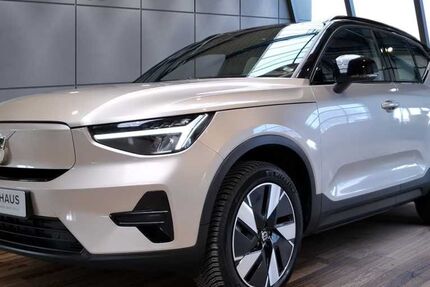 Volvo XC40 23.939 km 32.830 € Cloppenburg 49661