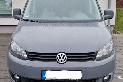 VW Caddy 230.000 km 5.400 &euro; Buch 56290