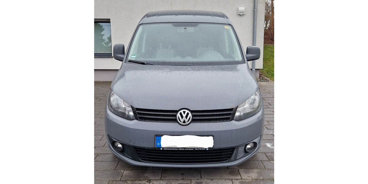 VW Caddy 230.000 km 5.400 &euro; Buch 56290