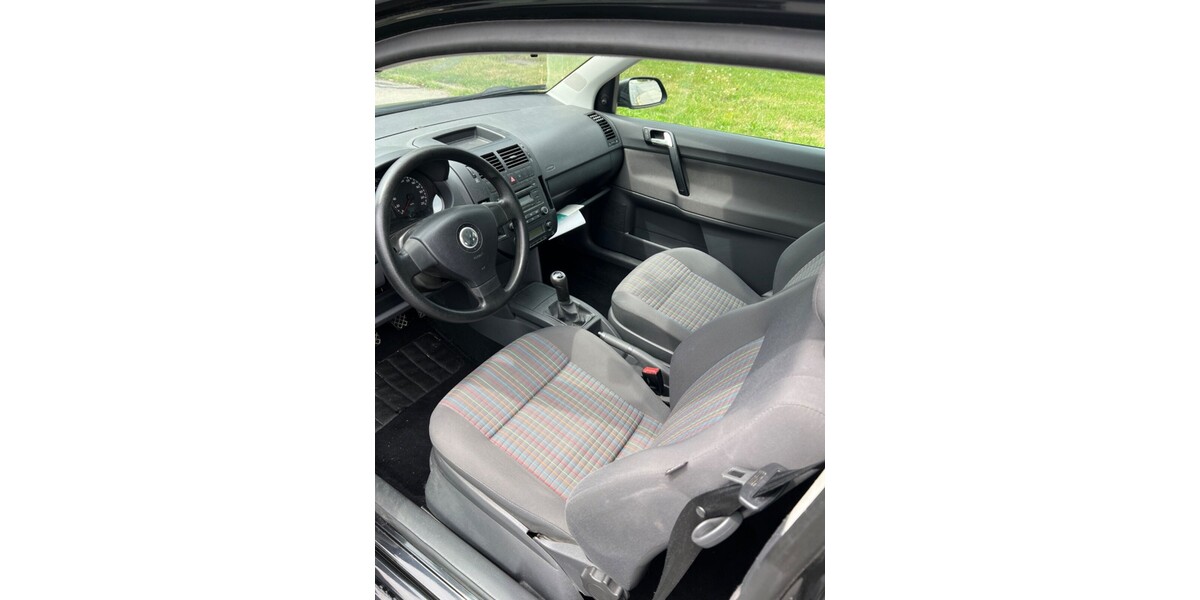 VW Polo 173.100 km 2.400 € Ebersberg 85560