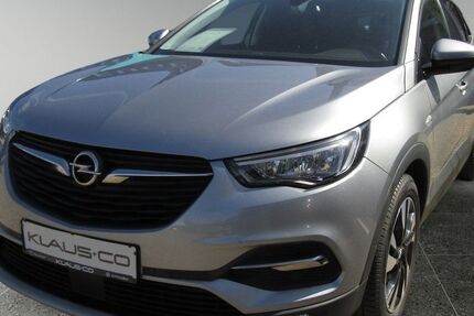 Opel Grandland (X) 100.669 km 16.990 &euro; Husum 25813