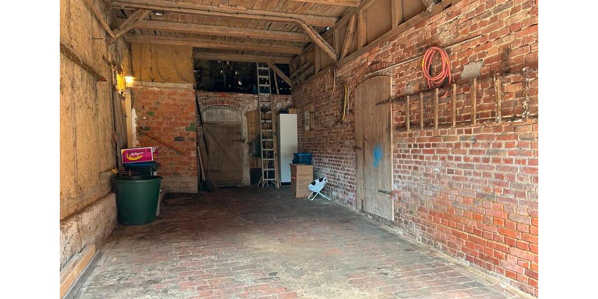 Einfamilienhaus Einbeck - 9 Zimmer, 180 m&sup2;, 63.000&euro; | Angebot:27121688