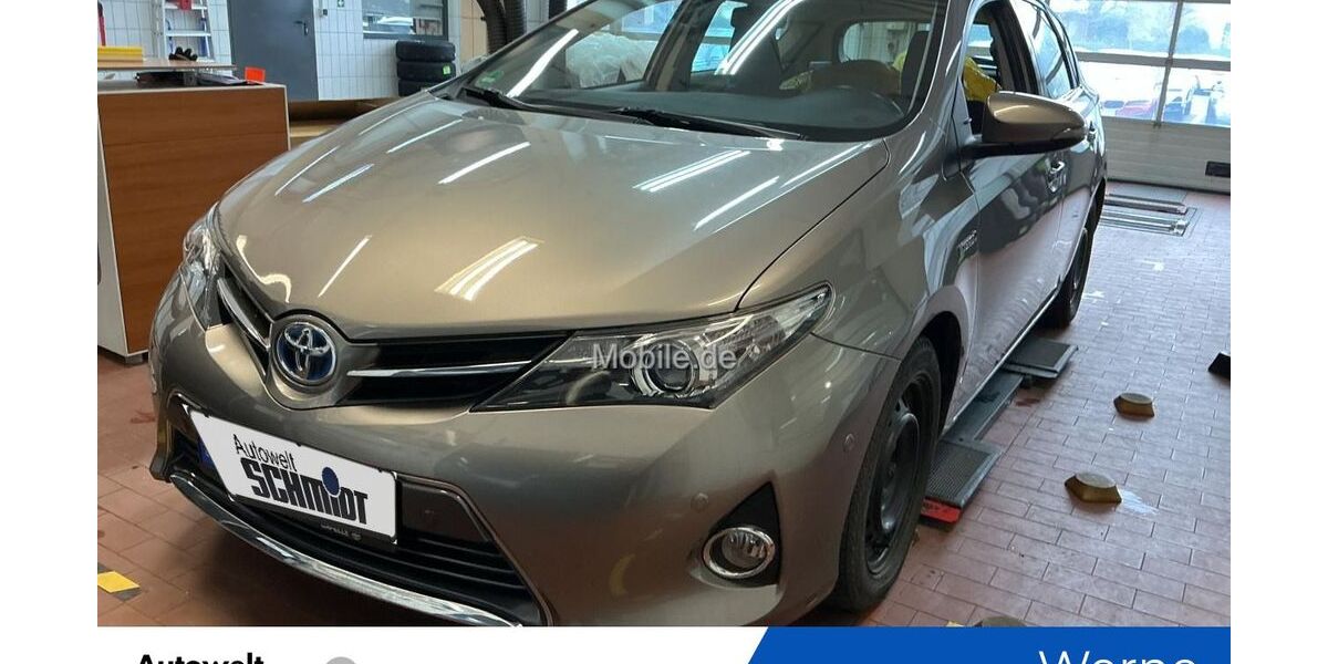 Toyota Auris 114.001 km 15.880 &euro; Werne 59368