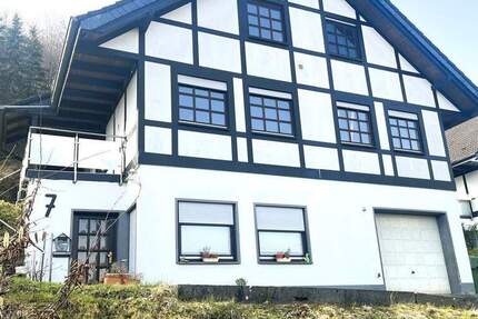 Haus Wiehl - 4 Zimmer, 152 m&sup2;, 349.000&euro; | Angebot:25275850