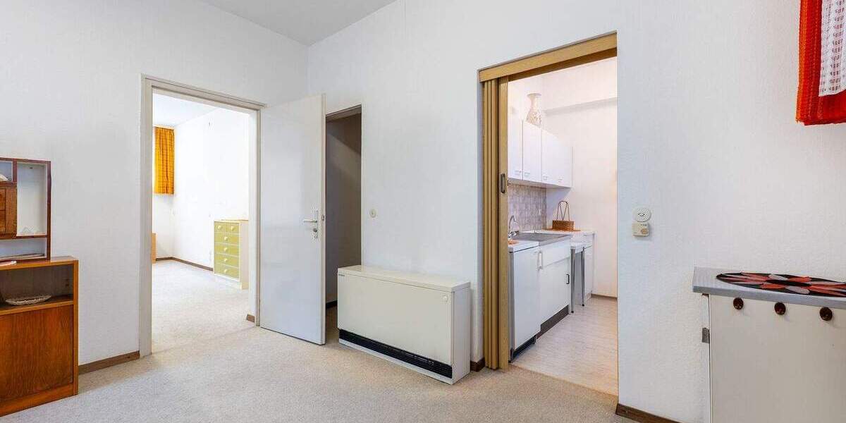 Tolles 2-FH mit über 220m² WFL möglich 9 zimmer