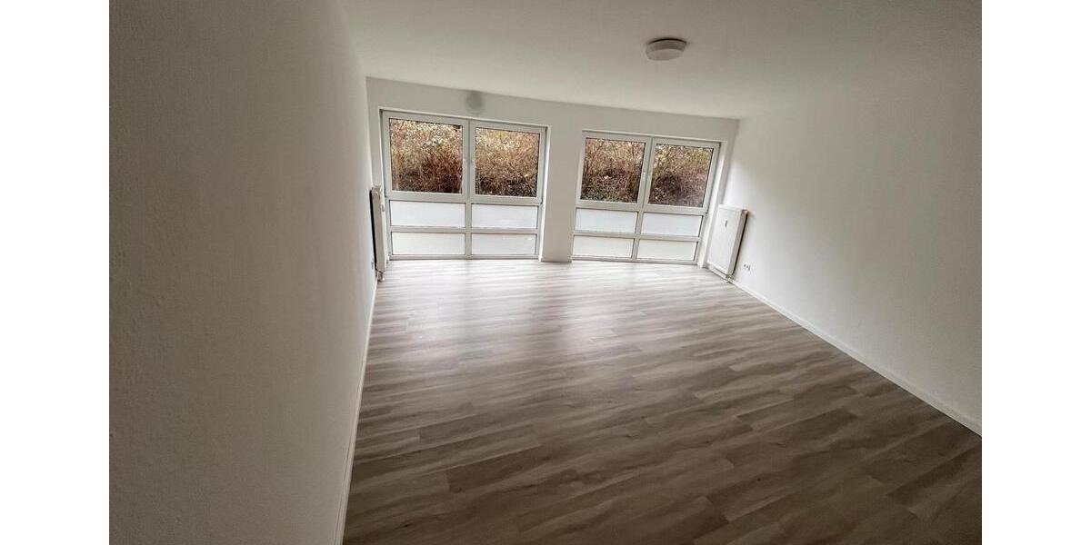 Erdgeschoßwohnung Saarbrücken - 1 Zimmer, 35 m&sup2;, 370&euro; | Angebot:25570436