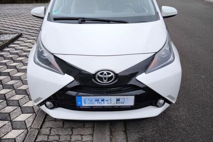 Toyota Aygo (X) 75.903 km 7.200 &euro; Zweibrücken 66482