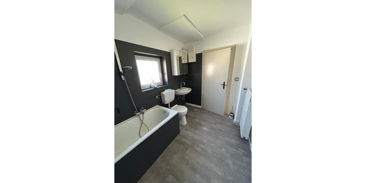 Einfamilienhaus Blieskastel - 3 Zimmer, 80 m&sup2;, 700&euro; | Angebot:26443730