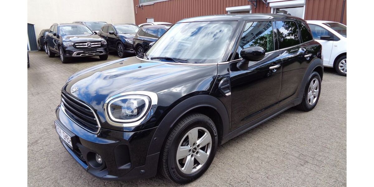 Mini Countryman D (Cooper) 138.359 km 17.800 &euro; Hamburg 22399
