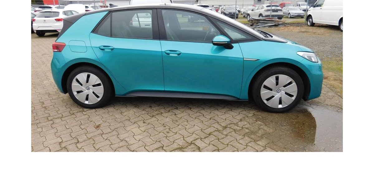 VW ID.3 Pure Performace Elektrik Automatik Navi 37.300 km 17.690 &euro; Vordorf 38533