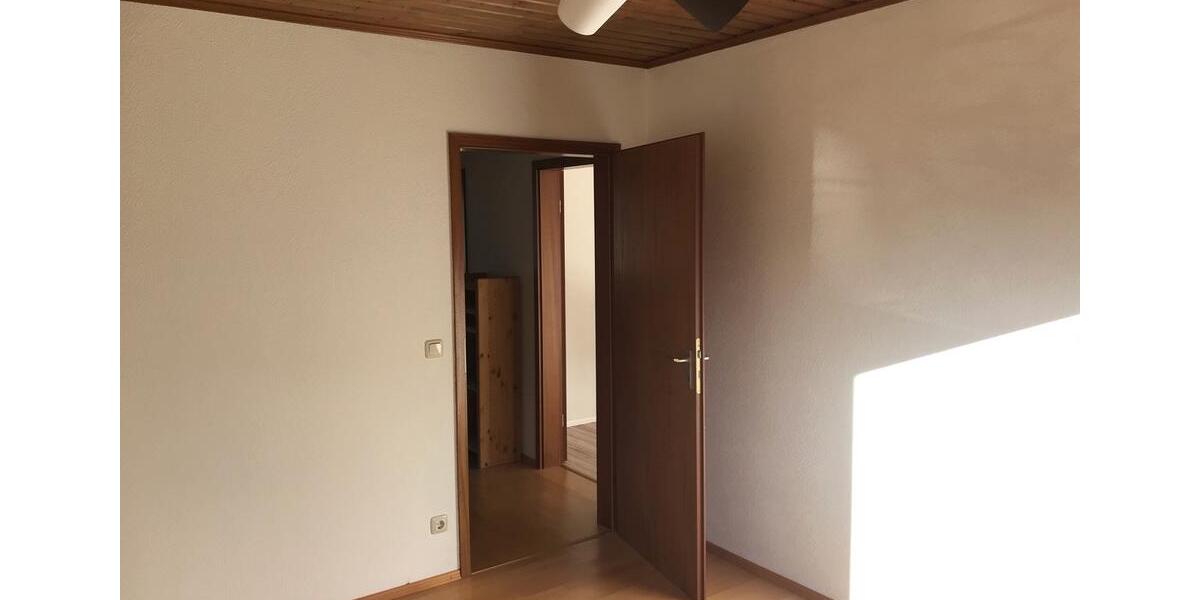 Doppelhaushälfte Regensburg Ganghofersiedlung - 5.5 Zimmer, 175 m&sup2;, 1.940&euro; | Angebot:26677315