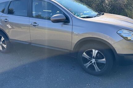 Nissan Qashqai+2 198.000 km 7.500 &euro; Bad Schwalbach 65307