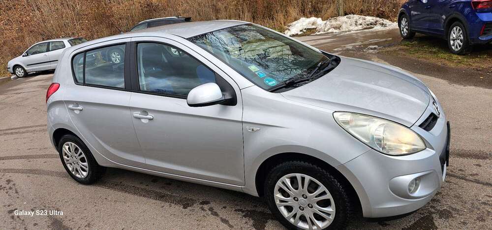 Hyundai i20 185.200 km 3.350 &euro; Maulbronn 75433