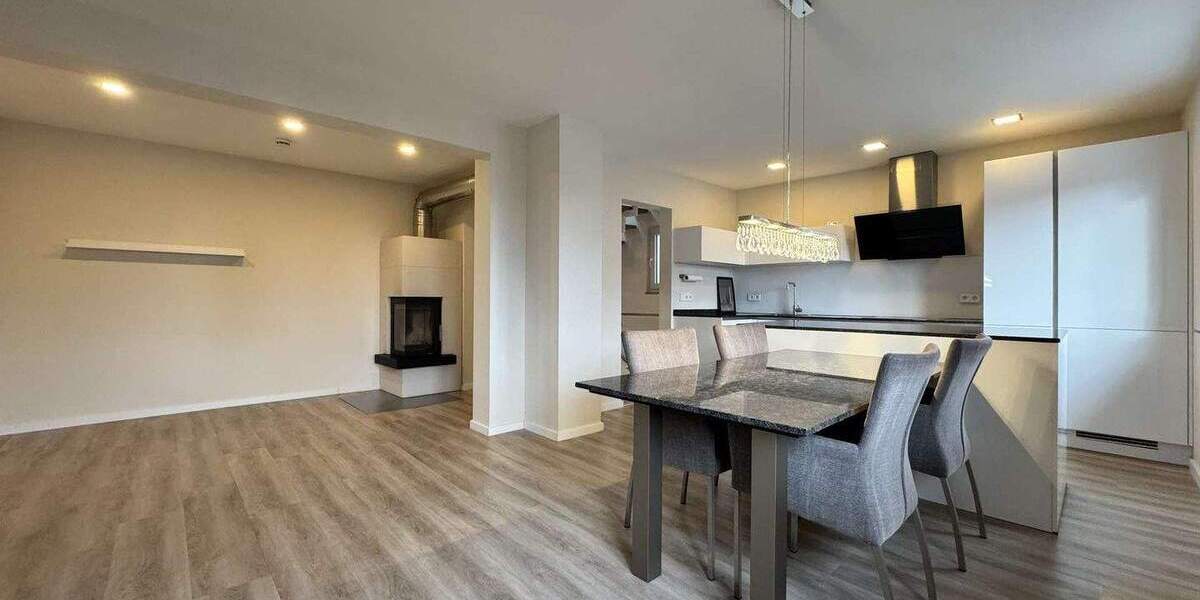 Einfamilienhaus Sachsenheim Hohenhaslach - 3 Zimmer, 102 m&sup2;, 370.000&euro; | Angebot:25606392