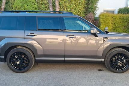 Hyundai SANTA FE 10.200 km 43.600 &euro; Niedernhausen 65527