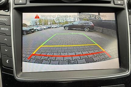 Hyundai i30 94.590 km 9.890 &euro; Diez 65582