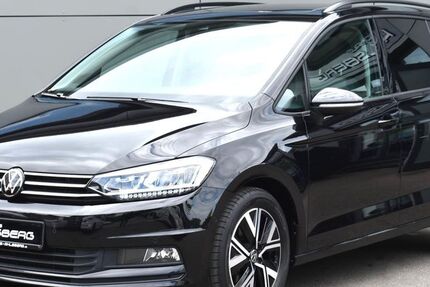 VW Touran 45.600 km 32.900 &euro; Pfullingen 72793