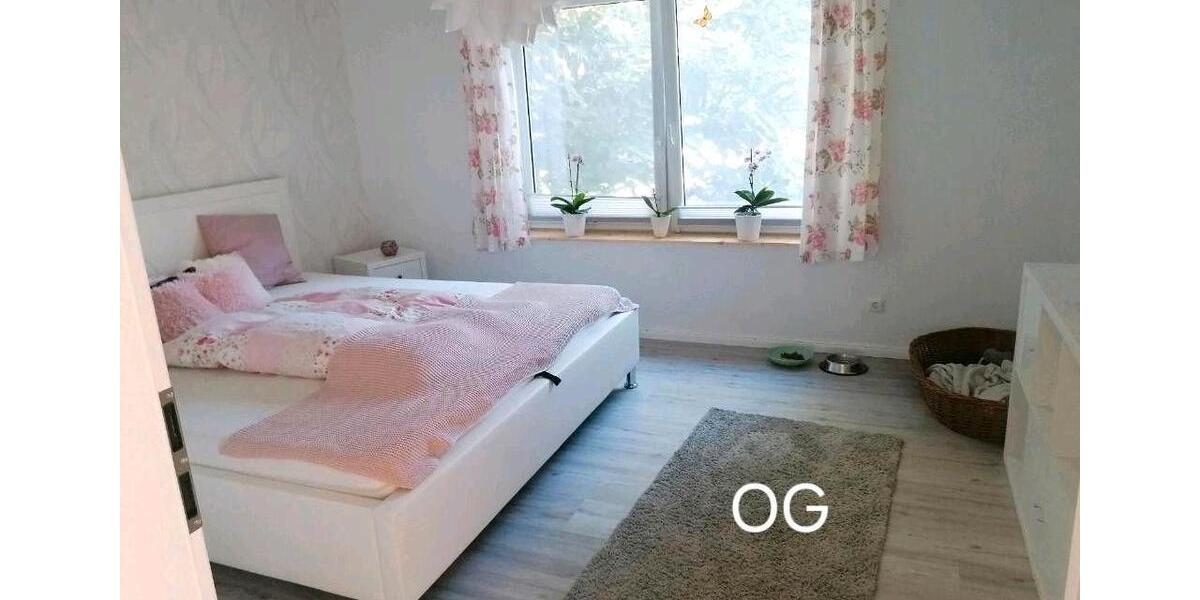 Einfamilienhaus Wesselburen - 11 Zimmer, 250 m&sup2;, 399.000&euro; | Angebot:26184303