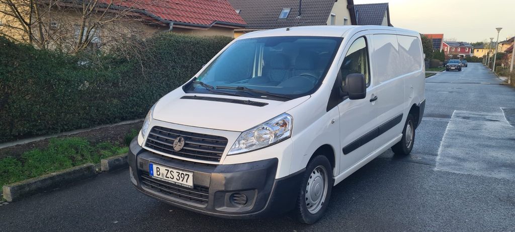 Fiat Scudo 182.000 km 4.999 &euro; Berlin 12351