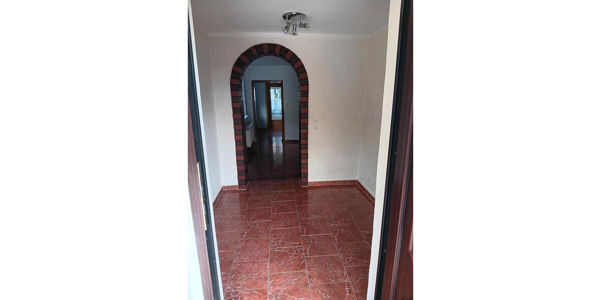 Doppelhaushälfte Lübz - 5 Zimmer, 120 m&sup2;, 175.000&euro; | Angebot:27044420