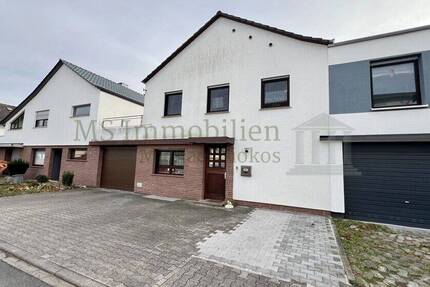 *** Charmantes Reihenmittelhaus mit viel Platz in Lampertheim *** 5 zimmer