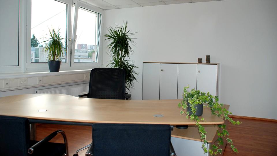 Gewerbeobjekt Steinbach (Taunus) - 599&euro; | Angebot:26416520