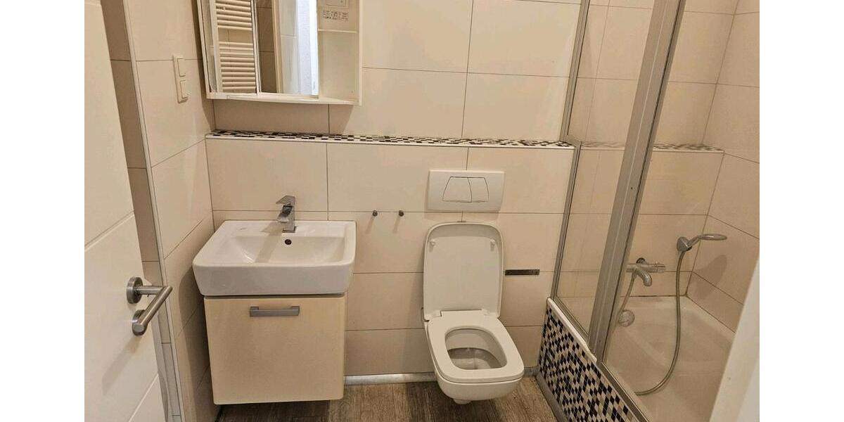 Doppelhaushälfte Ludwigshafen am Rhein Ludwigshafen-Oggersheim - 6 Zimmer, 160 m&sup2;, 15&euro; | Angebot:25968234