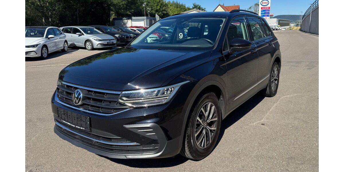VW Tiguan 145.000 km 18.900 &euro; Essingen­­­ 73457