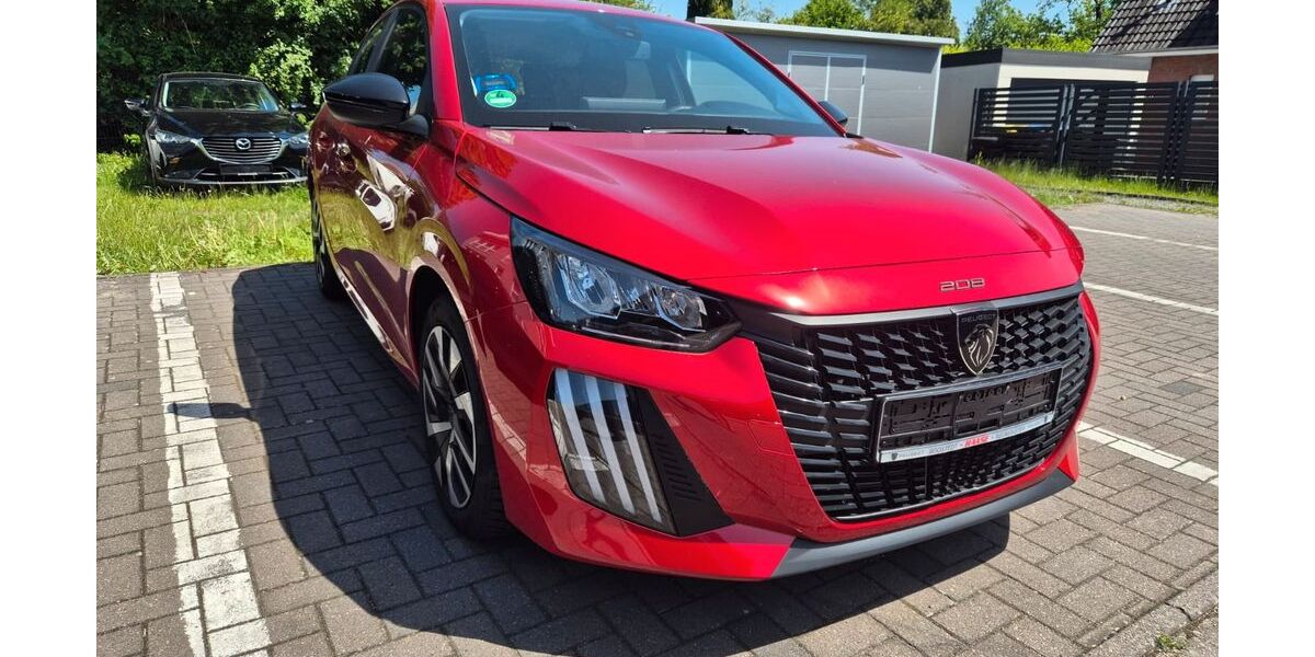 Peugeot 208 8.100 km 12.990 &euro; Norderstedt / Hamburg 22851