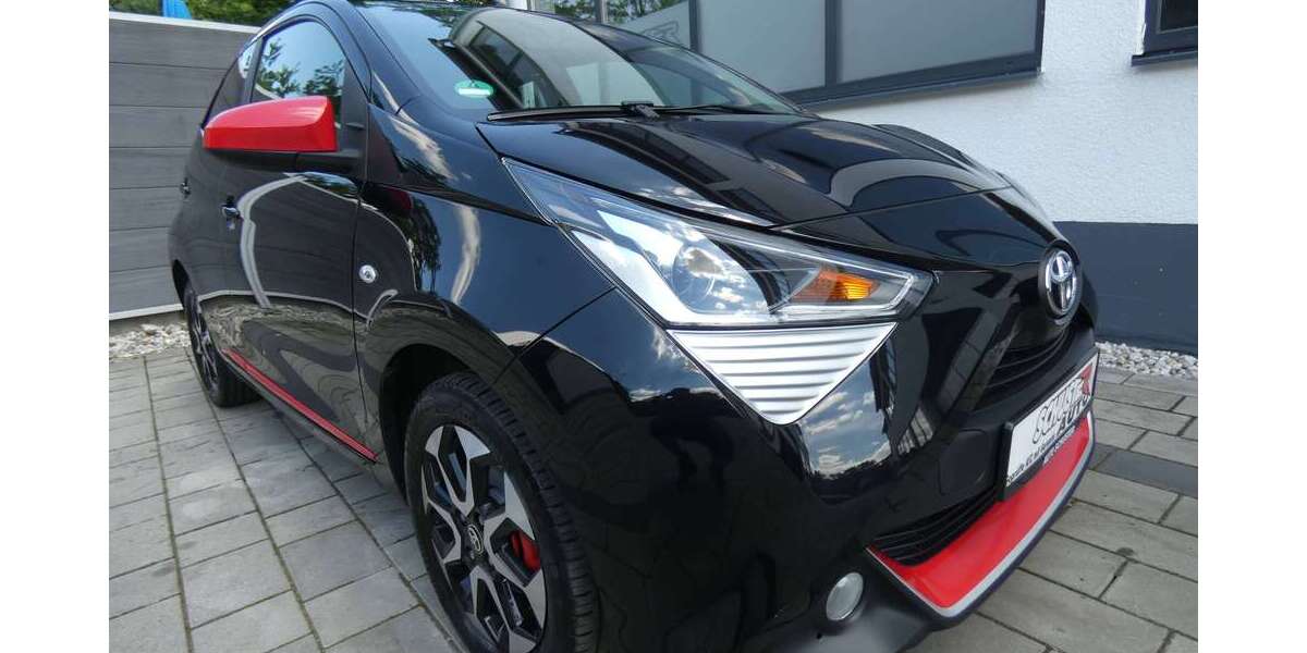 Toyota Aygo 54.998 km 9.999 &euro; Schwandorf 92421