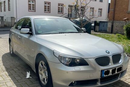 BMW 525