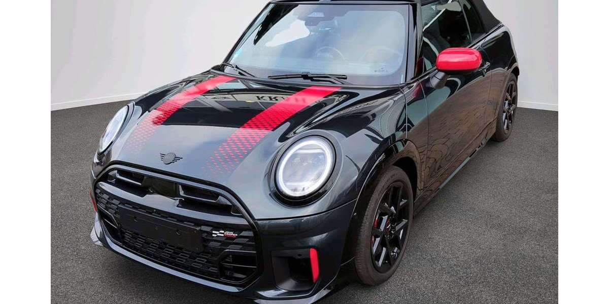 Mini John Cooper Works Cabrio 4.790 km 45.771 &euro; München 80788