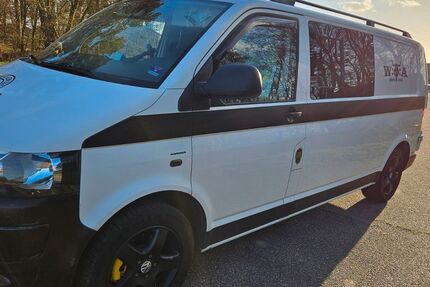 VW T5 Transporter 292.000 km 19.000 &euro; Neumünster 24539