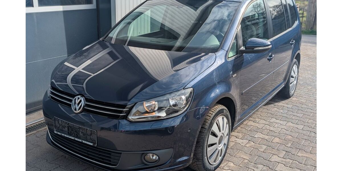VW Touran 174.480 km 7.500 &euro; Hellenthal / Udenbreth 53940