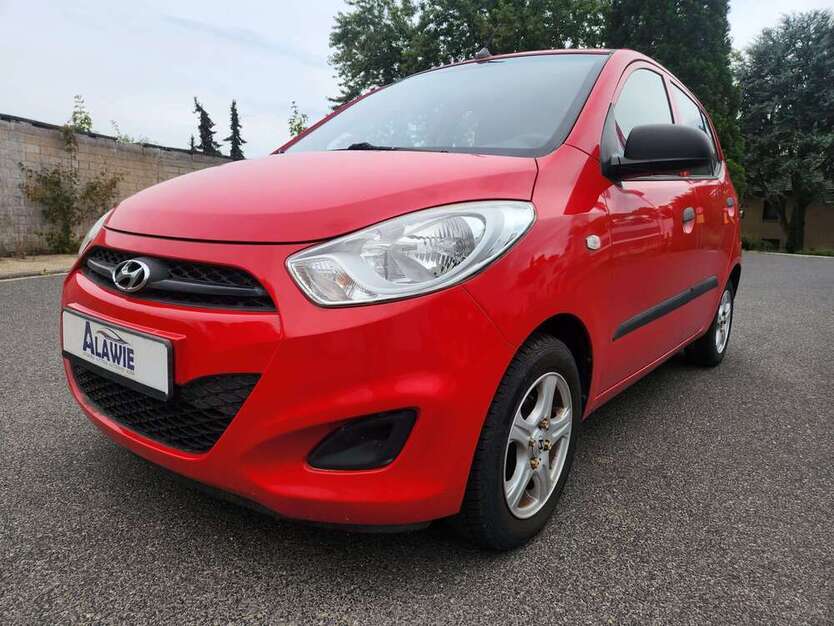 i10