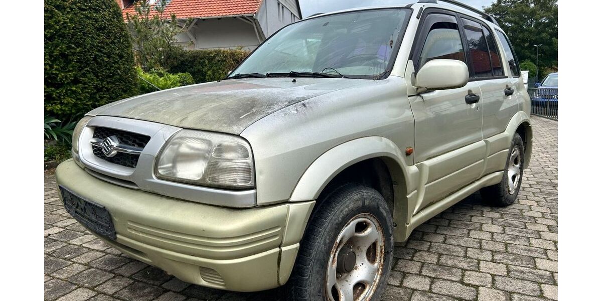 Suzuki Grand Vitara 244.224 km 1.699 &euro; Göttingen 37079