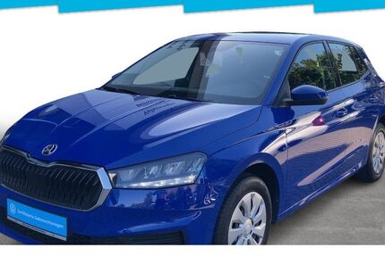 Skoda Fabia 37.100 km 12.990 &euro; Potsdam 14480