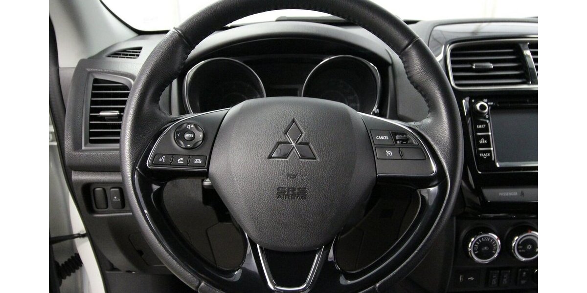 Mitsubishi ASX 1.6 Edition 100 Plus AHK+KAMERA+XENON+NAVI 81.780 km 13.500 &euro; Hagenow 19230