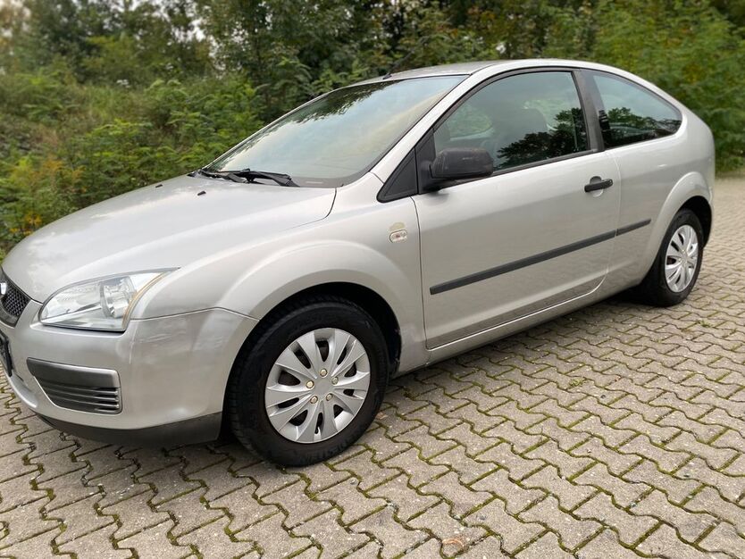 Ford Focus 100.000 km 2.450 € Lorsch 64653