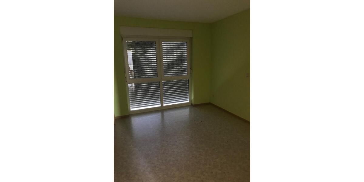 Etagenwohnung Lebach - 3 Zimmer, 78 m&sup2;, 700&euro; | Angebot:26185697