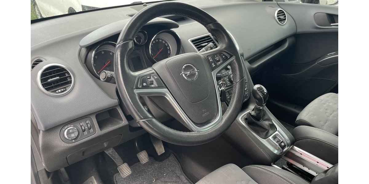 Opel Meriva B Innovation Sitzheizung Tempomat EURO5 208.000 km 3.500 &euro; Altdorf 84032