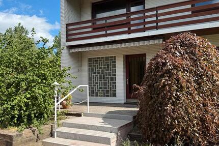 Haus Bremervörde - 8 Zimmer, 260 m&sup2;, 169.000&euro; | Angebot:27154063