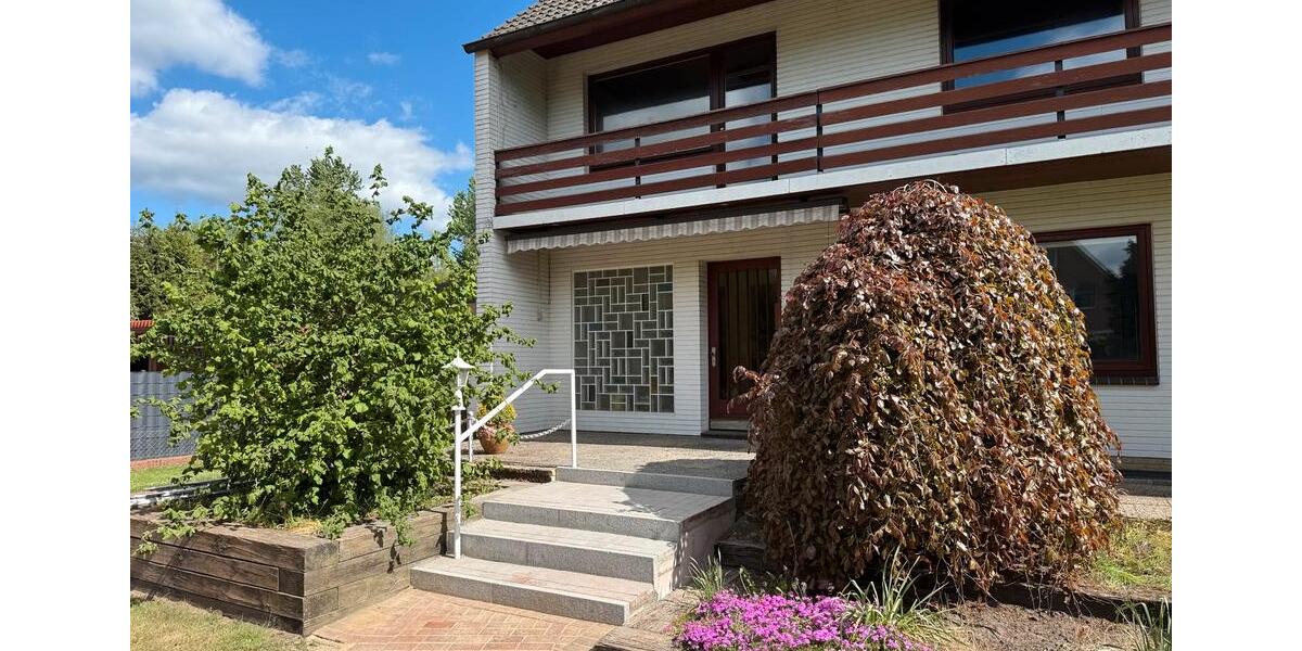 Mehrfamilienhaus, Wohnhaus Bremervörde - 8 Zimmer, 260 m&sup2;, 169.000&euro; | Angebot:27154063