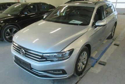 VW Passat Variant