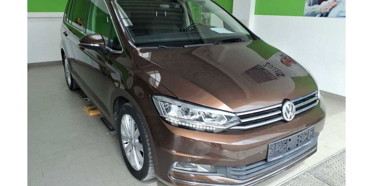 VW Touran 171.500 km 15.990 &euro; Kolbermoor 83059