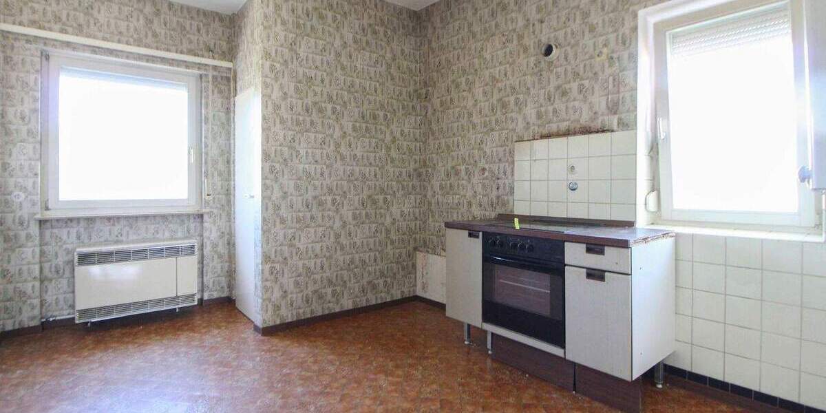 Mehrfamilienhaus, Wohnhaus Stuttgart Botnang - 9 Zimmer, 204 m&sup2;, 1.200.000&euro; | Angebot:25472277